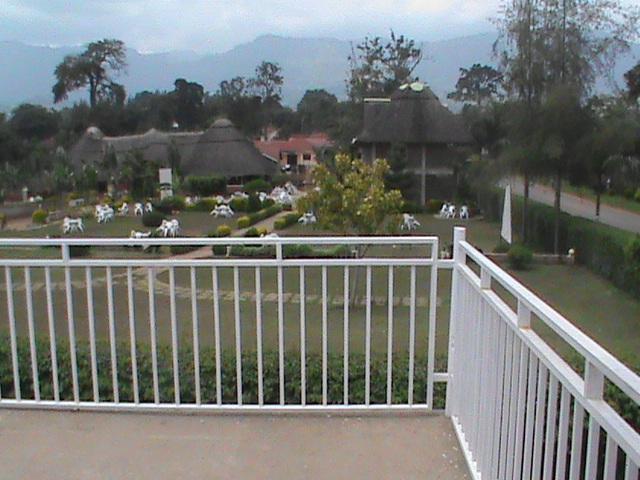Hotel R & R Gardens Mbale Exterior foto